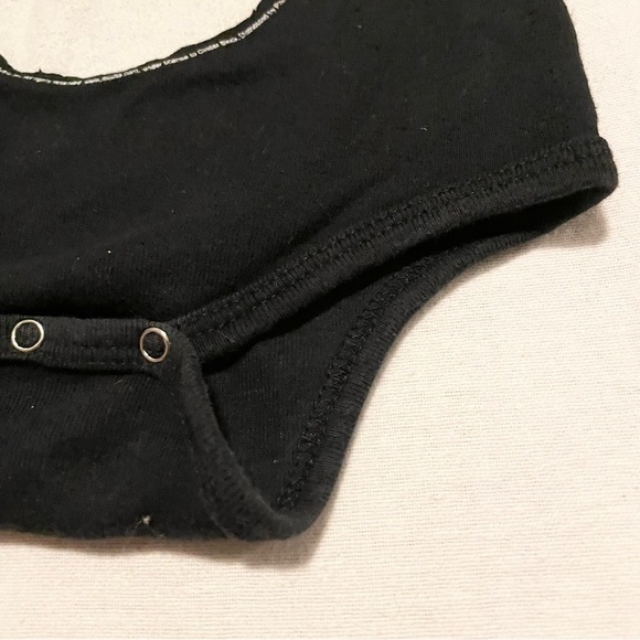 Misfits Skull Baby One Piece Onesie - Picture 7 of 16